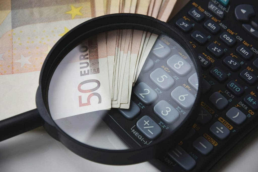 freelance rate calculator how much to charge 2026